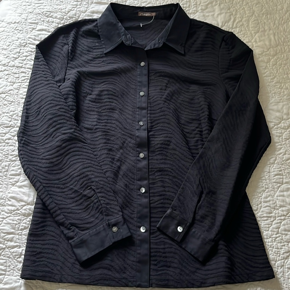 J. McLaughlin Large black button down blouse